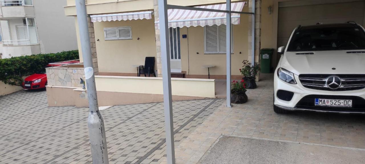Villa Dm Baška Voda Exteriér fotografie