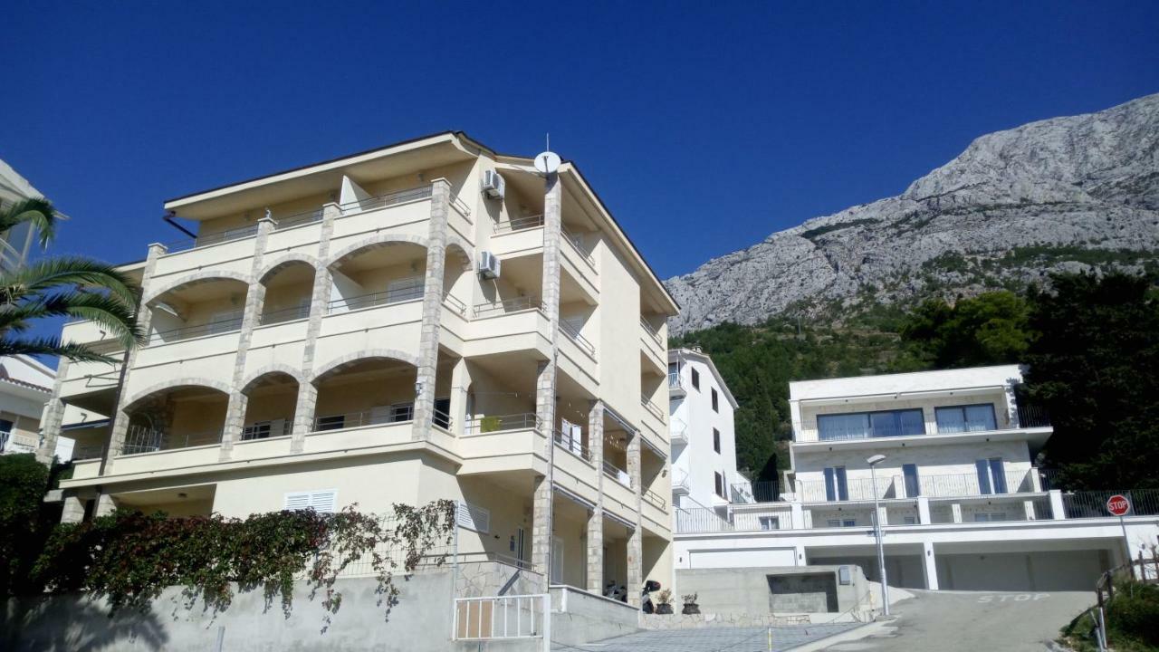 Villa Dm Baška Voda Exteriér fotografie